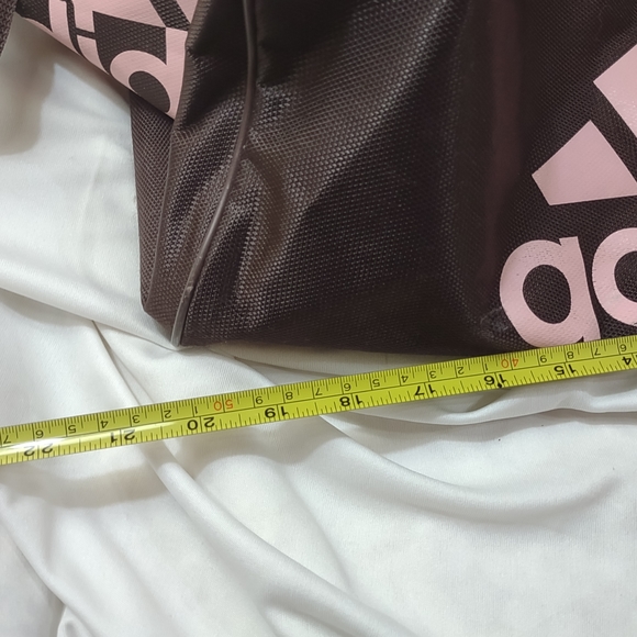 Adidas XL Pink and Brown Duffle Bag - Picture 8 of 11